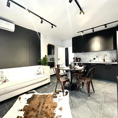 Golden Apartment ~ 1000M Main Square ~ Self Check-In 24H Breslau Exterior foto